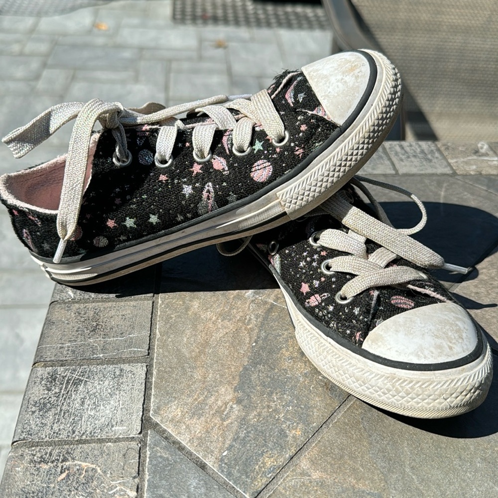 Converse, girls size 13, Space design with sparkles